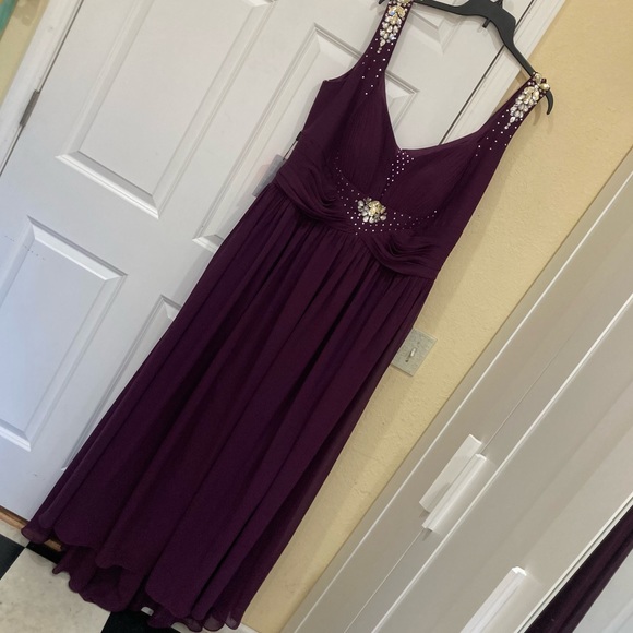 JJ’s House NWT Sz 24 JYHF67335 Grape (Dark Purple) & jeweled bodice / straps - Picture 3 of 16
